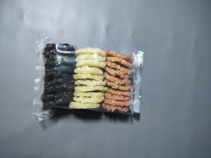 rengginang mentah renyah gurih rasa bawang terasi dan ketan hitam isi 30pcs