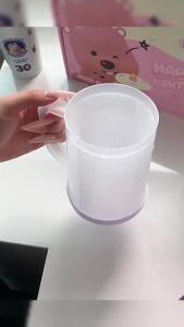 FASHION แก้วเครื่องดื่มเย็น ถ้วยทำน้ำแข็ง ใส่เครื่องดื่มเย็น  แช่ฟรีชได้ / โค้ก / น้ำผลไม้ Cold drink cup