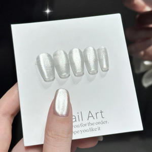 MIANEL 12ML Light White Cat Magnetic Gel Nail Polish Ultra Shine Soak Off UV Gel Mirror Glass Cat Magnet White Nails Summer NAIL