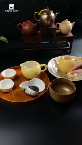 Trà Ô long làm quà l Trà Ô long đen nguyên lá Đông Sơn - Oolong Black Tea - Hương vị Caramel và hậu ngọt - Gói 100g