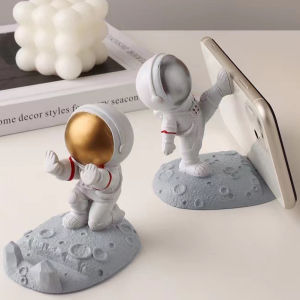 Unique Cute Cell Phone Stand Car Holder Cool Fun 3D Cartoon Astronaut Mobile Phone Tablet Bracket for Desk All Smartphones for Children Gift Decor Home