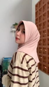 Paket Usaha TERMURAH Bergo Isi 5pcs murah hijab hamidah ukuran m hijab jersey instan terbaru