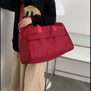 G9 Stor Viral Influencer Travel Bag Gym Bag Exercise Balik Kampung Beg Cross Body Shoulder Beg