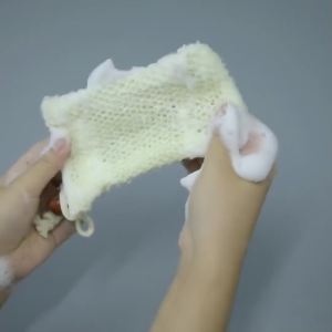 【Exfoliating】Double-Layer Nylon Mesh Soap Saver Sack Bubble Net with Drawstring and Wooden Beads Bar Soap Saver Mesh Bag