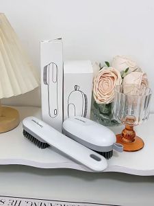 【Agate ของแท้】แปรงซักผ้า แปรงขัดอเนกประสงค์ แปรงล้างพื้น Shoe Brush สามารถแขวนได้ ช่วยให้ประหยัดพื้นที่จัดเก็บ