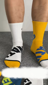 Basketball Socks Mid-tubeSocks Non-Slip Professional Sport Socks Thickened Cotton Men Athletes