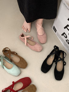 รองเท้าบัลเล่ต์ส้นแบนพื้นนุ่มสีชมพูสำหรับผู้หญิง รองเท้าส้นแบนพื้นนุ่มสไตล์ Mary Janes สไตล์เรียบง่ายสำหรับฤดูใบไม้ร่วง