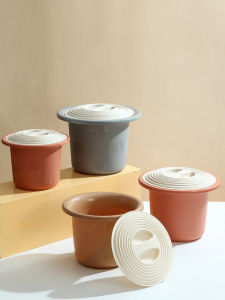 ZHIFUXIAOLUBAN | Covered Durable Plastic Potty