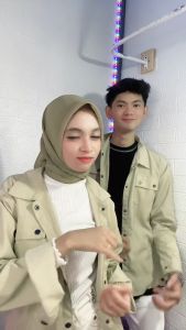 Kemeja Oversize Pria Wanita - Baju Couple - jaket kemeja trucker semi parka