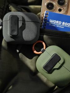 Retro Frosted Bluetooth Earphone Protector Case Magnet Airpods4 AirpodsPro2 Pro3 Compatible TPU Shell Lanyard for  Huawei