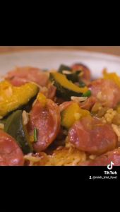 LẠP XƯỞNG TIÊU ĐEN QUÀ BIẾU TẶNG SANG TRỌNG 500gr-Đặc Sản Minh Triết