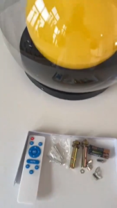 โคมไฟหัวเสา โซล่าเซลล์ ทรงพระจันทร์ ไฟสนาม ไฟตกแต่งบ้าน แสงขาว/แสงเหลือง กันน้ำ IP65 สว่างยันเช้า รับประกัน 1 ปี