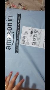 Mont Marte Signature Vivid Colour AcrylicPaint Set - 80 Colour