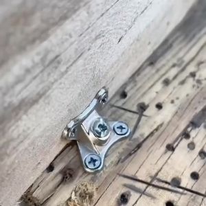 PAT KE. GIÁ ĐỠ. GÓC 90 ĐỘ. Chuyên dụng lắp ghép tủ kệ vuông góc có thể tháo rời tiện ích. 1164