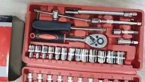 EURO KING TOOLS/THE BOSS ชุดบล็อก 46 ชิ้น มีราคาล่าสุด, รุ่น 2 สำหรับการเลือก - สินค้ามาตรฐานชุดเอ็นเอิร์ม เหล็กคุณภาพดี แข็งแรง ทนทาน ขนาด 1/4, ราคาล่าสุด ไขควงด้ามฟรี ข้อต่อข้ออ่อน