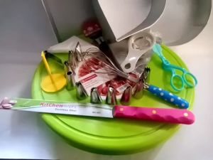 Set Paket Alat Dekorasi Hias Kue Tart Cake Ulang Tahun Pernikahan Termasuk Loyang