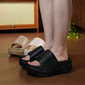 MIRANO 8262 Giày dép đế dày mới cho phụ nữ giày sandal thời trang nữ giày dép đế dày chống trượt giày dép xỏ ngón casual giày dép xỏ ngón một quai giày dép đi bộ cho nữ giày dép hở ngón giày dép tăng chiều cao xuồng(Kích thước 35-40)