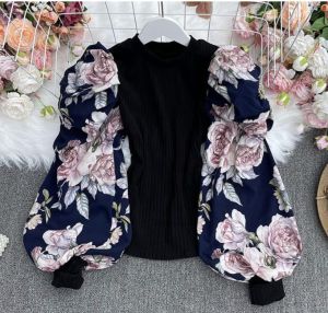 Baju atasan rajut lengan bunga