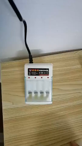 【Manila In-Stock Inventory】1.2V 1.5V AA AAA 9800mAh 8800mah Lithium Batteries Rechargeable 4 Slots Battery Universal Charger