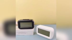 Mini Portable Alarm Clock Large Digital Display Snooze Function with Temperature and Electronic Calendar LuminousLED Childrens Timer