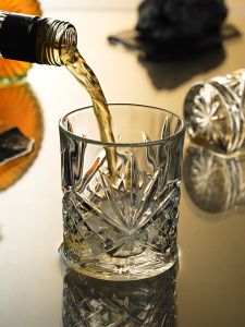 Bộ 6 Ly Thủy Tinh Pha Lê Sang Trọng - Dáng Chai Điệp Phong Phong Cách Ý