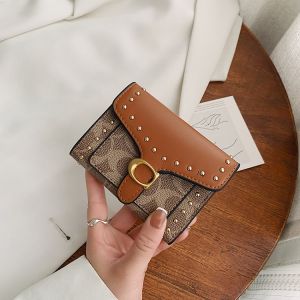 Ví Da Ngắn Thời Trang Cho Nữ Có Nhiều Khe Cắm Thẻ Kiểu Dáng Cổ Điển Có Khóa Kéo Chất Liệu PU Mềm Có Thể Gấp Lại