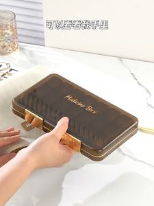 Portable 7-Day Multi-grid Medicine Storage Box | 1 Week Daily Pill Box Kotak Penyimpanan Ubat 多格药品收纳盒