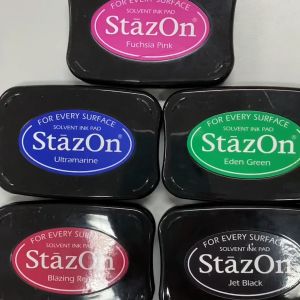 StazOn แท่นเปล่า 15 มล. สี Ivory Black คุณภาพ ผ้าเกียรติกรอบและ หมึกกันน้ำ ประทับบน