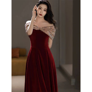 Spring Wedding Dress Red One Shoulder Womens Evening Gown for Engagement Party Performance Sleeveless Ball Gown Style