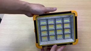 Lampu Sorot Tenaga Surya Portabel Light Solar Emergency Darurat Luar Ruangan Tahan Air LED Tenda Berkemah Sorot Dapat Diisi Ulang Light Tenaga Surya Lampu Kerja 3 Tahun