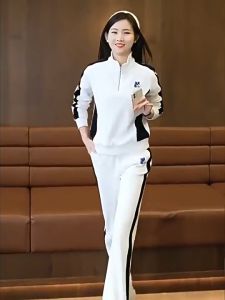 [TT2]Bộ đồ thể thao dành cho nữ  thu đông 2023 thời trang mới mỏng cổ đứng áo len quần ống rộng hai món(Hàng Quảng Châu)