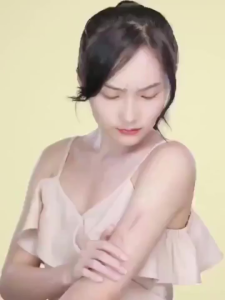 ZHENXIU Skin Smoothing Repair Cream Fade Fine Lines Enhance Skin Elasticity Lighten Acne & Scar Marks Sink Care Cream