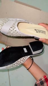 LADANG ONLINE - CANTIK BANGET!!! DELIA FLATSHOES WANITA SANDAL PESTA BAHAN JALA BRUKAT TERBARU