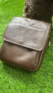 Tas Kulit Pria SALDAIV SDL360: Tas Stylish & Berkualitas Tinggi
