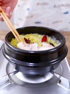 หม้อดินเผา(ไม่มีรองถาด!!) บิบิมบับเกาหลีซุปไก่ซุปเต้าหู้บะหมี่กึ่งสำเร็จรูปเกาหลีใช้ในเชิงพาณิชย์และในครัวเรือนทนอุณหภูมิสูงทนทาร้านเฮงเปา4026.4029