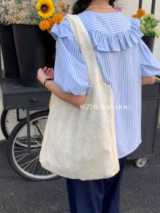 กระเป๋าสะพายไหล่ผ้าลายลูกไม้สไตล์เกาหลีขนาดใหญ่สำหรับผู้หญิง กระเป๋าสะพายลำลองแบบมีช่องซับใน ทรงสี่เหลี่ยมแบน กระเป๋าสะพายข้าง