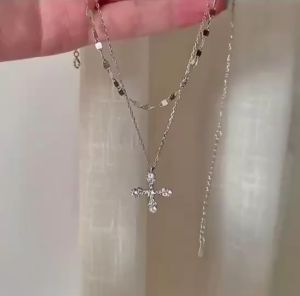 สร้อยคอ จี้ไม้กางเขน ประดับเพชร เครื่องประดับ สองชั้น คุณภาพสูง เหมาะกับของขวัญ แฟชั่นสําหรับสตรี