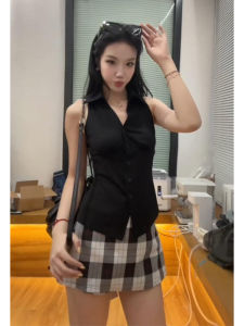 YUEZHONGWEI | Sleeveless Halter Neck Slim Fit Summer Shirt