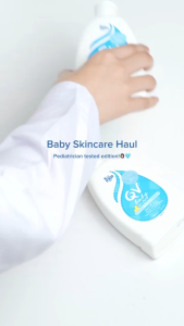 QV Baby Gentle Wash Mild Cleansing Botol 250 gDapat Digunakan Untuk Tubuh Dan Rambut Doformulasikan Khusus Untuk Kulit Sensitif Bayi