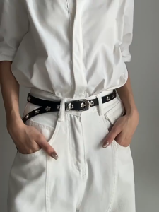 【 In Stock 】New No-punch Womens Belt Retro Plum Blossom Hole Design Belt Fashion and Versatile Thin Belt Tali Pinggang Wanita女款腰带
