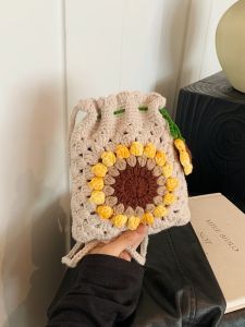 กระเป๋าสะพายข้างถักแบบสะพายไหล่เดียวสำหรับผู้หญิง กระเป๋าใส่โทรศัพท์มือถือขนาดเล็ก กระเป๋าถักแบบดอกทานตะวัน กระเป๋าถักแบบนิ่ม กระเป๋าถักแบบน้ำแข็ง