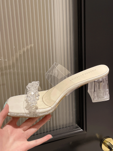 French Thick Heel Sandals Summer New Transparent Band Slippers Diamond Pearl Women Outdoor Slippers Comfortable PU Material Rubber Sole