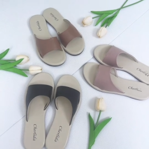 NEW! รองเท้าแตะ ผู้หญิง แฟชั่น สายบาง รุ่น EILA ON LAWN STREET พื้นนุ่ม Made in Thailand วัสดุหนังนุ่มไม่บาดผิว ไม่กัดเท้า