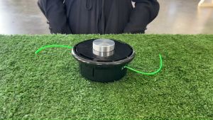 กระปุกเอ็นตัดหญ้าแกน 10 มิล พร้อมเอ็นตัดหญ้า 3 มิล เลือกแบบก่อนสั่ง