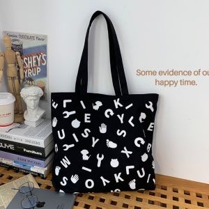 กระเป๋าผ้าแคนวาสลําลองสไตล์ญี่ปุ่นและเกาหลีใต้กระเป๋าสะพายไหล่ความจุขนาดใหญ่การ์ตูนแอนิเมชั่นพิมพ์ปิดซิป