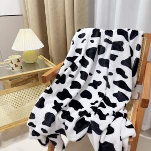 奶牛毛毯夏季薄款幼儿园盖被学生宿舍午睡毯子单人办公室盖腿被子