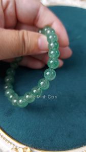 Vòng tay phong thủy đá Thạch Anh Dâu Xanh 8 li hợp mệnh Mộc Hỏa | Hoa Minh Gem