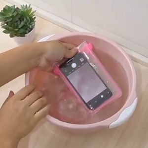 Luminous Waterproof Bags: Essential Accessories for Your Outdoor Adventures