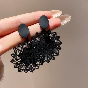Earrings for women earrings silver 925 original flower earrings dangling for wedding Party earings aesthetic Women Drop earrings flower design Vintage earrings black earrings hypoallergenic indian jewellery gift ideas girl 耳环ins简约 summer beach earrings