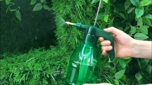 Portable Pressure Spray Bottle Untuk Window Tinting / Gardening / Cuci Tingkap / Water Spray Random Color Tahan Lama
